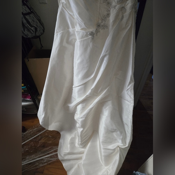 Da Vinci Bridal wedding gown size 18 - Picture 4 of 5